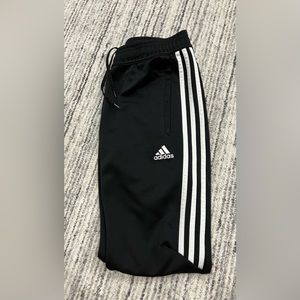 Adidas pants (long)